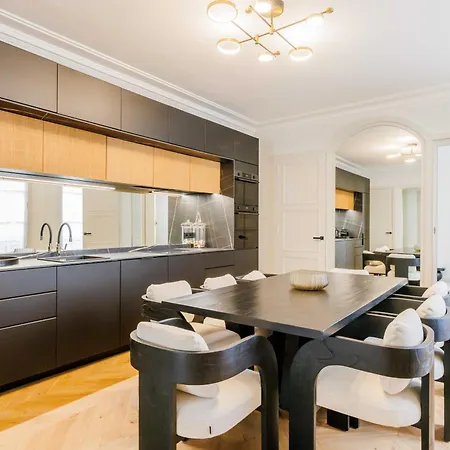 Exceptional - Trocadero-16th - Mobility Lease *